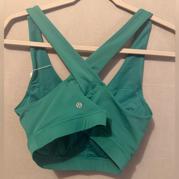 NWT Lululemon Cascadia Green Envital Bra Medium Support, D/DD Cup Size 10 - Picture 3 of 5